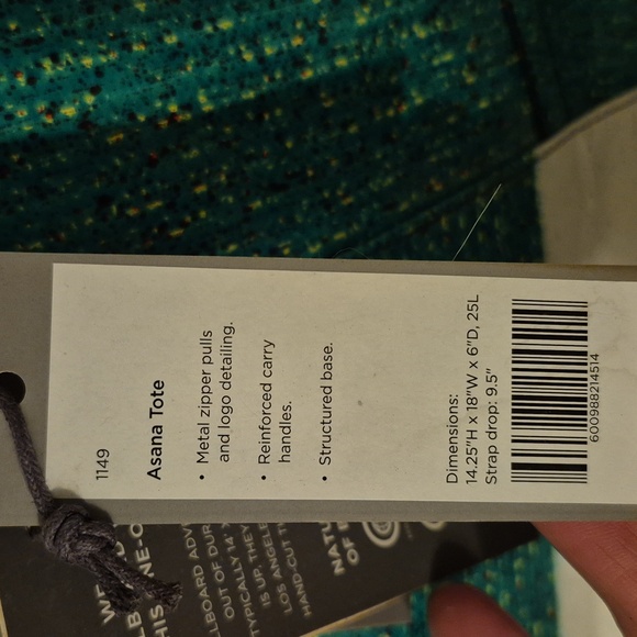 NWT Rareform Asana Tote Green Repurposed Billboard Vinyl Eco Sustainable Bag - Picture 4 of 7